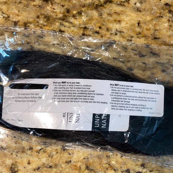 Natural Black Straight Hair Bundle of 3 Extensions - Picture 6 of 10